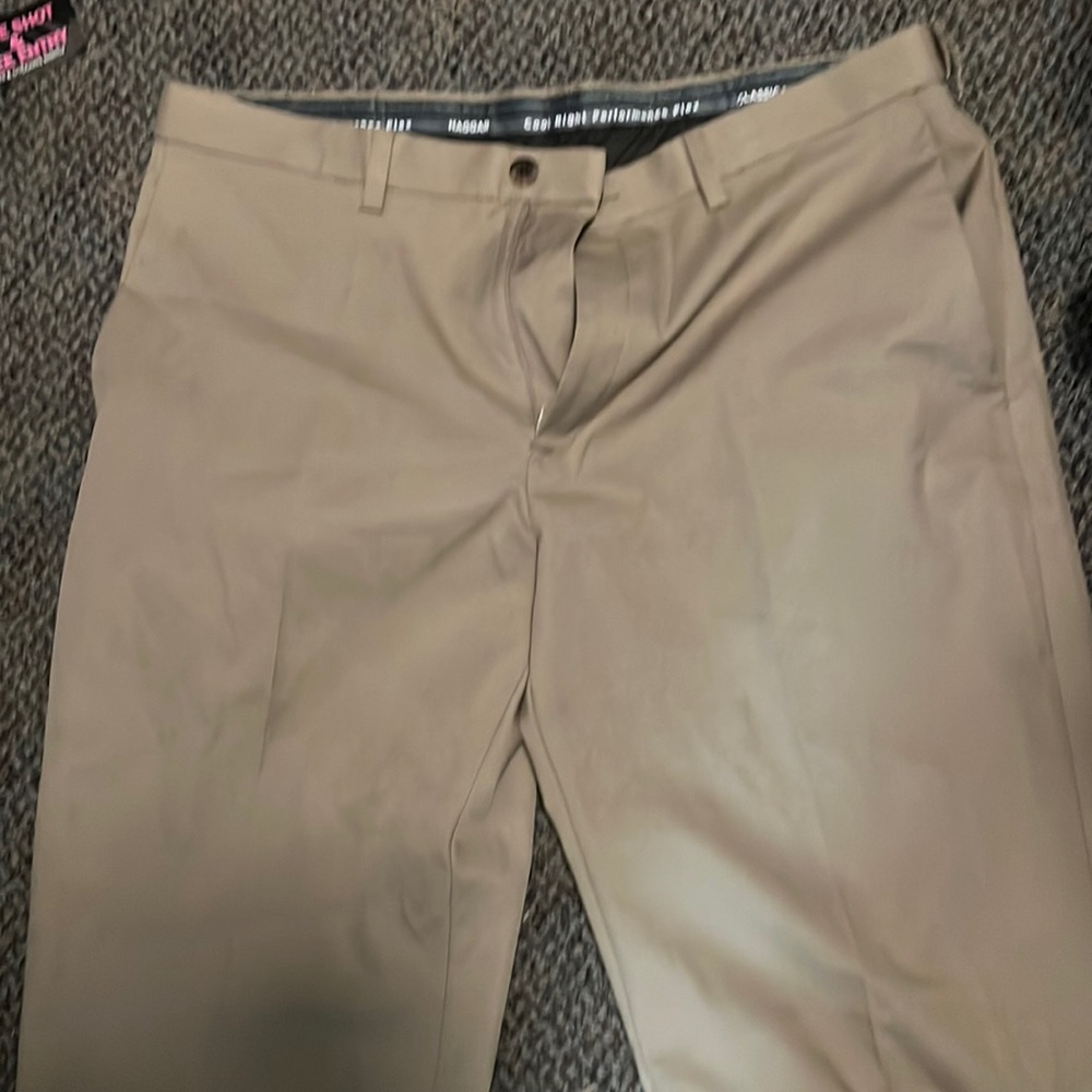 Haggar men’s flex khaki dress pants